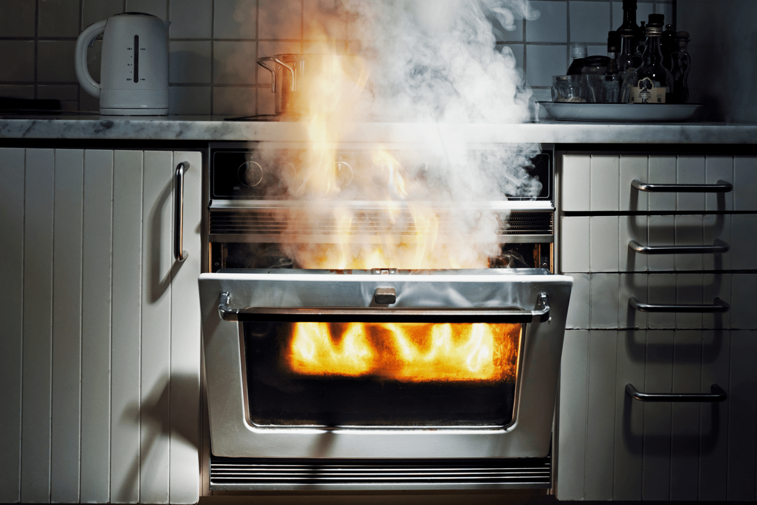 Cara Mencegah Kebakaran Oven