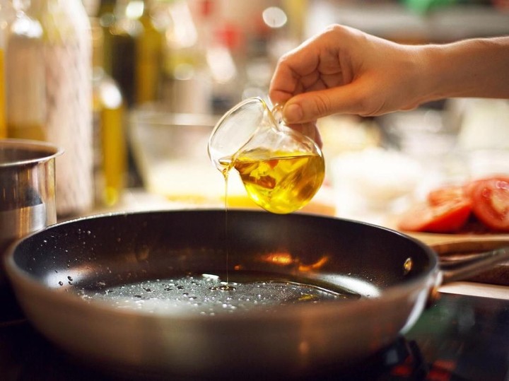 Tips Menggunakan Minyak Goreng Dapur