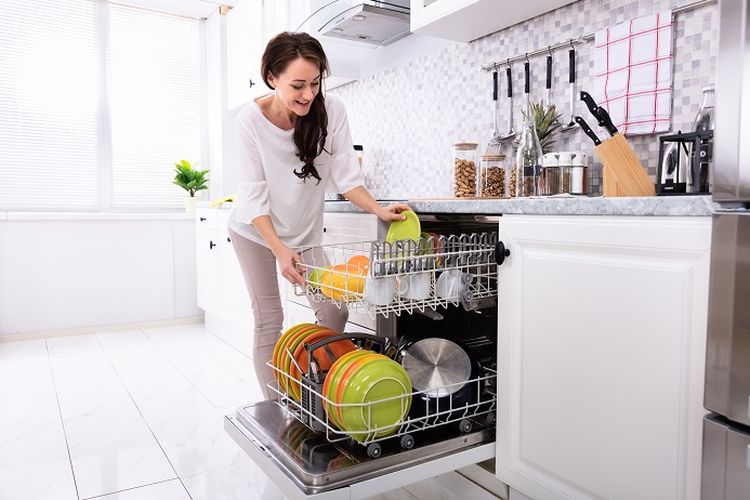 Mesin Cuci Piring Dapur